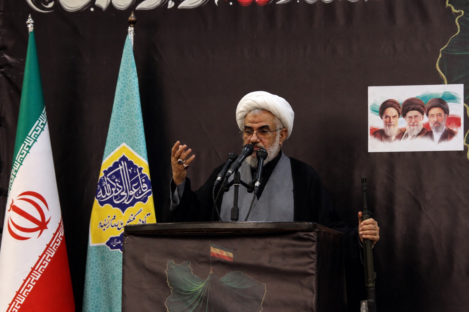 امام جمعه بندرعباس: بازدارندگی مؤثر، راهبرد قطعی جمهوری اسلامی برای حفظ امنیت کشور است