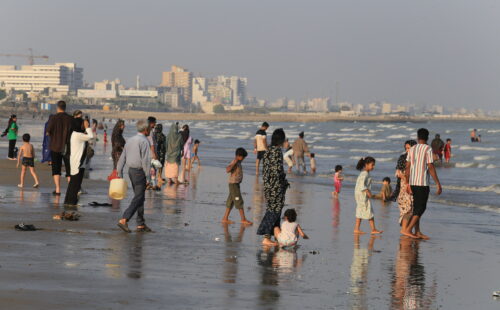 آخرین چهارشنبه ماه صفر در ساحل بندرعباس