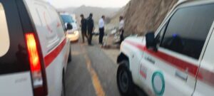 واژگونی وانت سایپا در محور رودان ـ بندرعباس؛ مصدومان راهی بیمارستان شدند