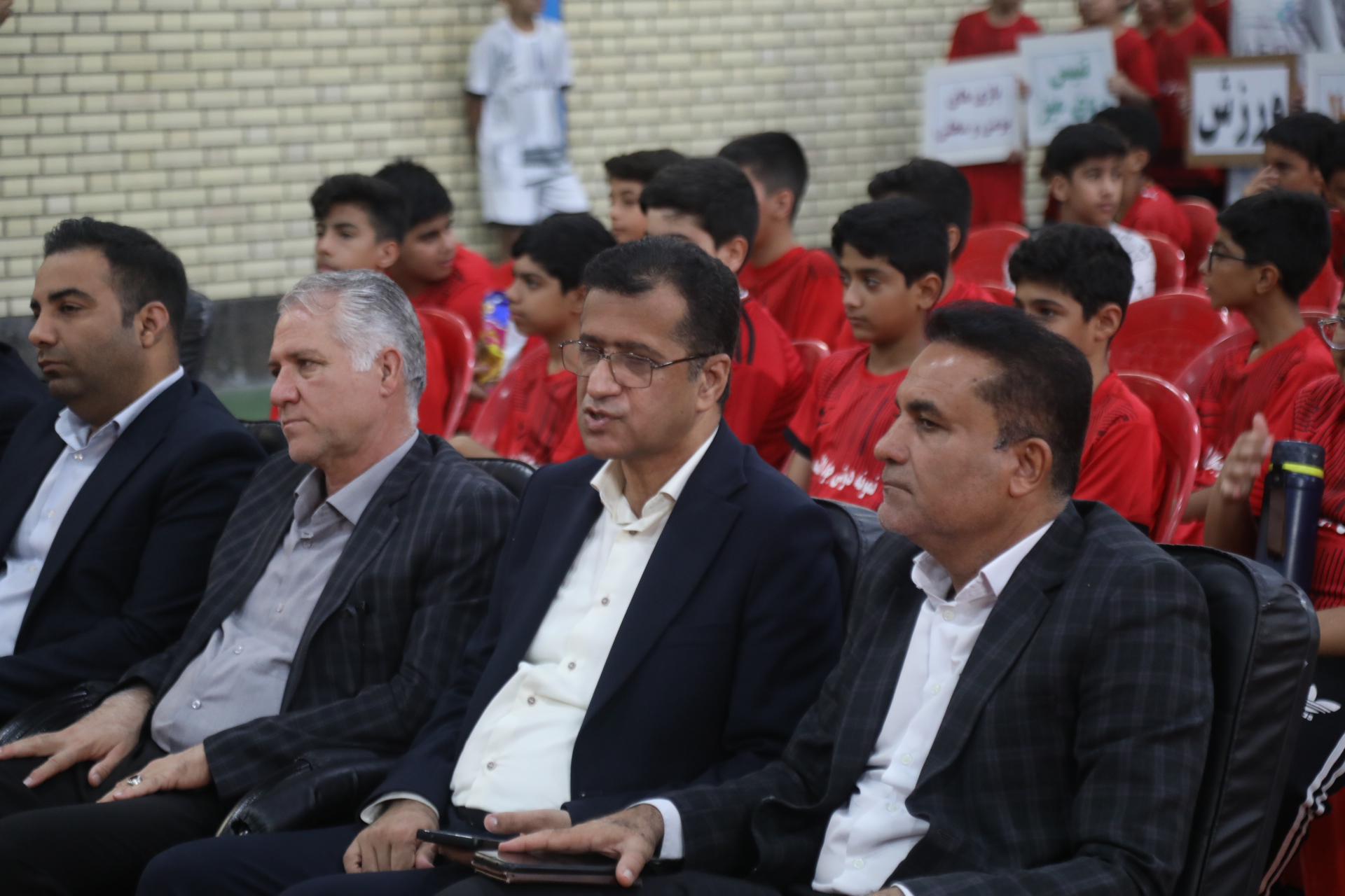 هدف‌گذاری مشارکت ۱۷۲ هزار دانش‌آموز هرمزگانی در المپیادهای ورزشی درون‌مدرسه ای