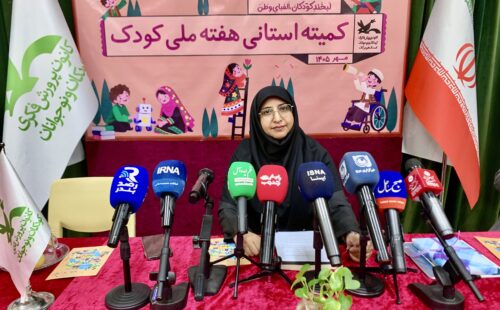 نشست خبری مدیرکل کانون پرورش فکری کودکان و نوجوانان هرمزگان